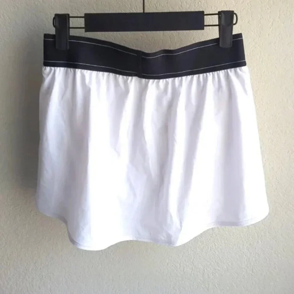 Alo Yoga Match Point Tennis Skirt & Medium & White NWOT